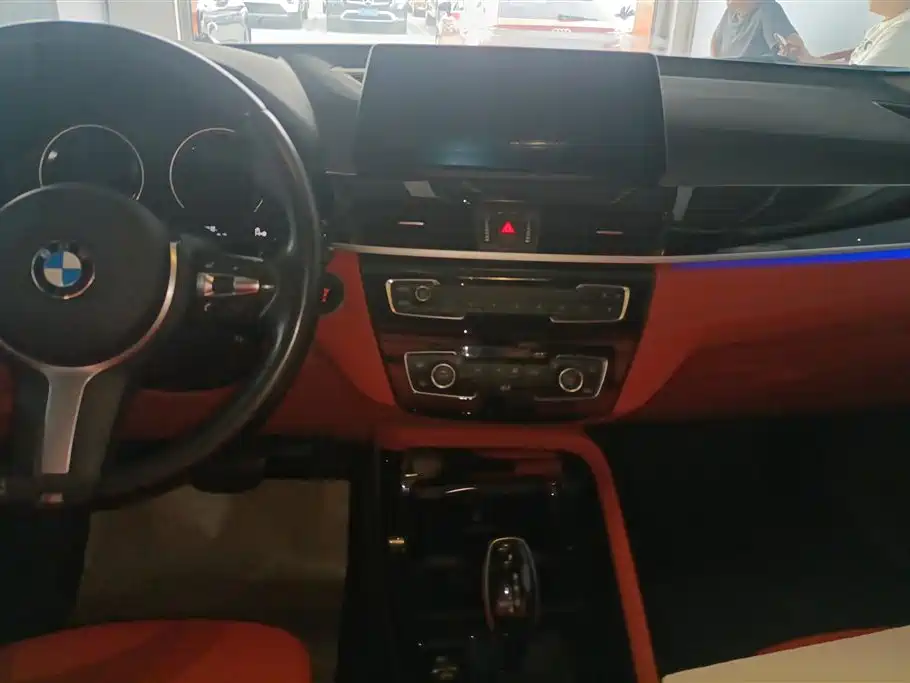 BMW X2 2022 — фото 13