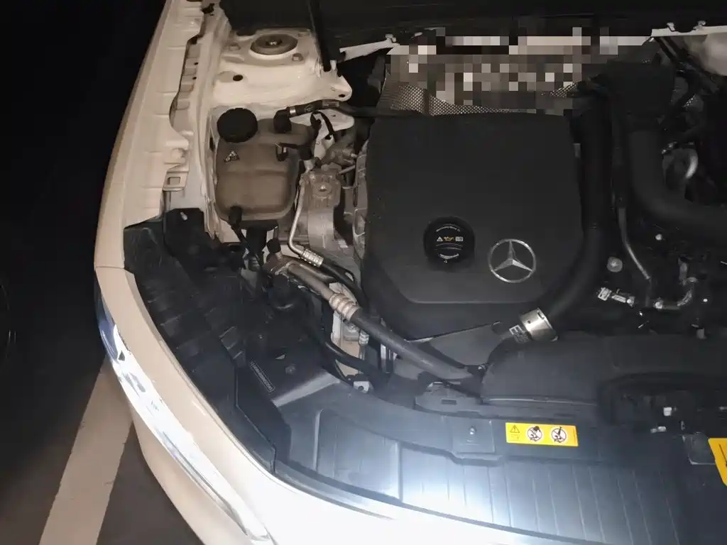 Mercedes-Benz GLB 2021 — фото 20