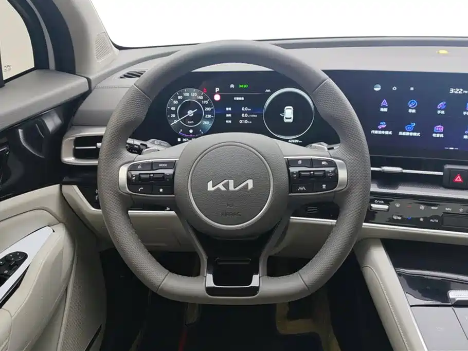 Kia Sportage 2023 — фото 15