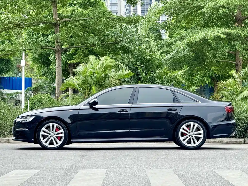 Audi A6L 2018 — фото 3