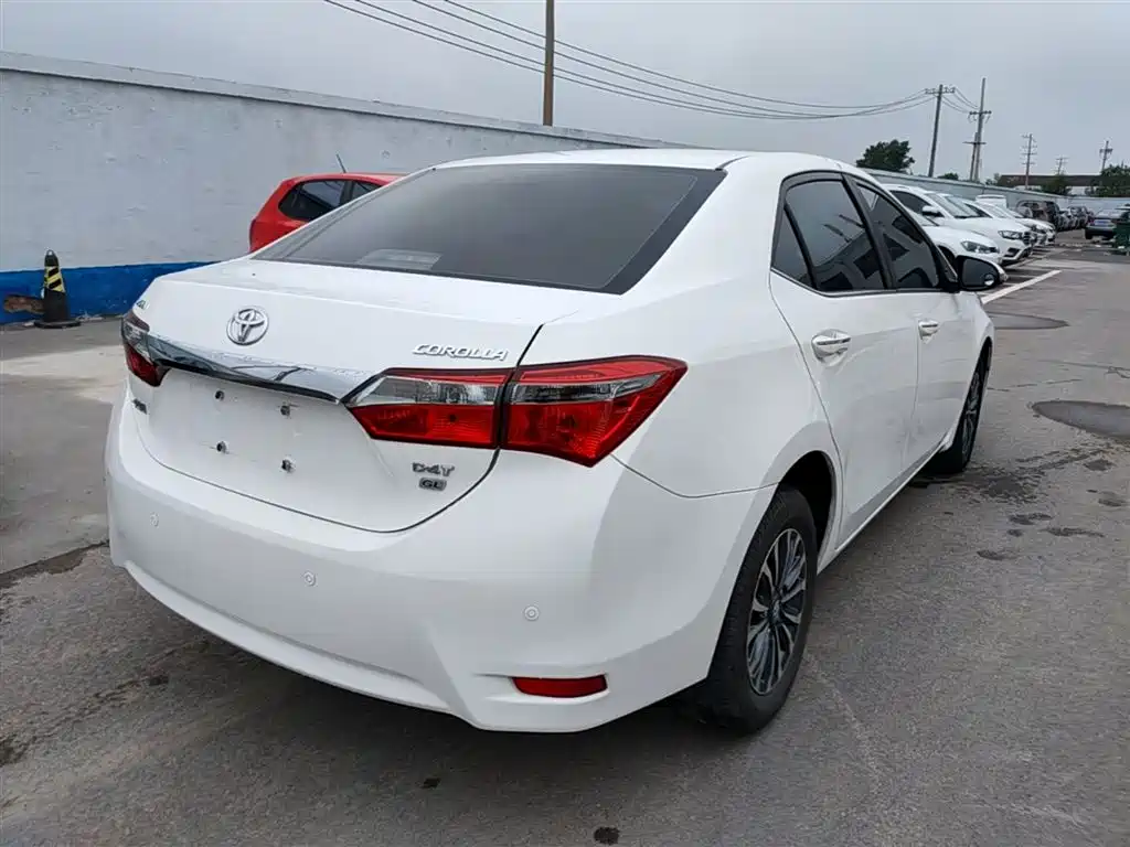 Toyota Corolla 2019 — фото 7