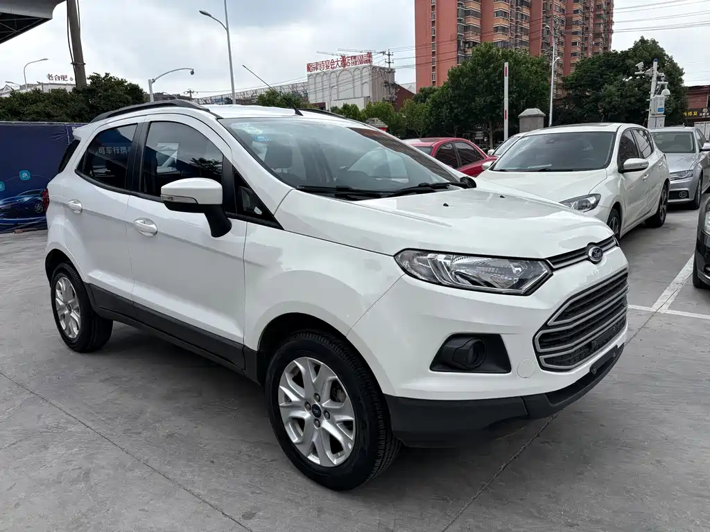 Ford Ecosport 2016 — фото 3