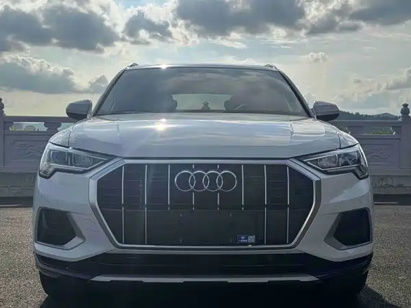 Audi Q3 2021