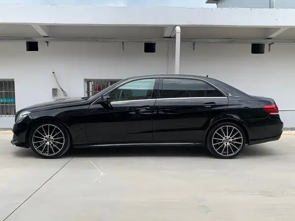Mercedes-Benz E-Class 2014