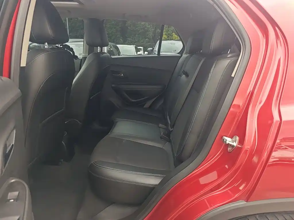 Chevrolet Trax 2016 — фото 17