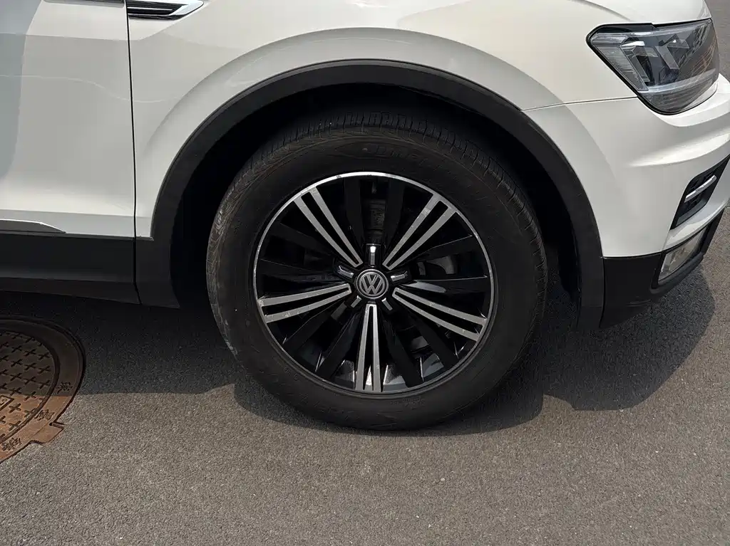 Volkswagen Tiguan L 2019 — фото 7