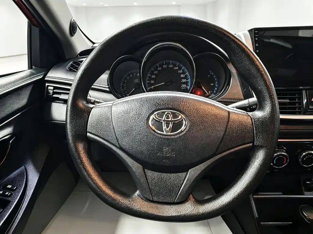 Toyota Yaris L 2018