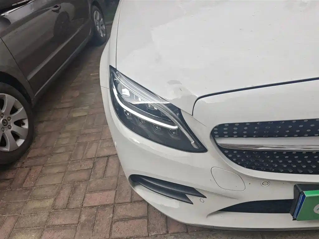 Mercedes-Benz C-Class 2019