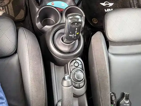 MINI 2022