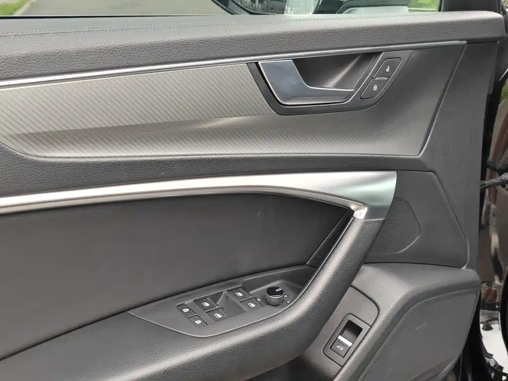 Audi A6L 2021 — фото 13