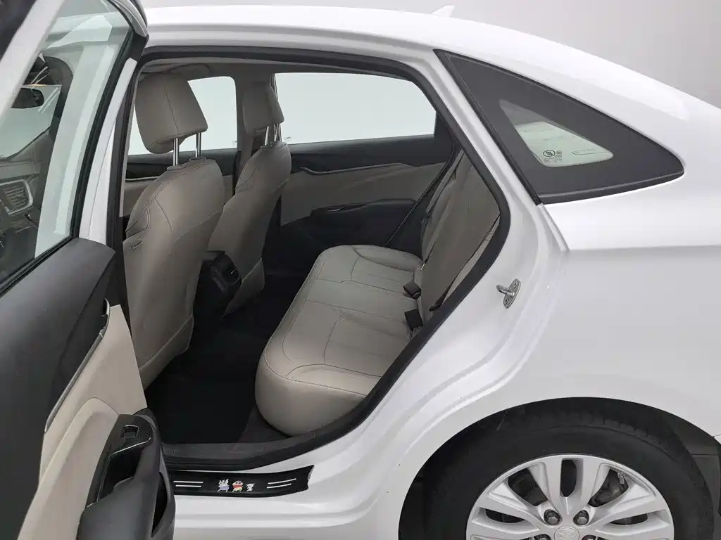 Buick Excelle GT 2020 — фото 15