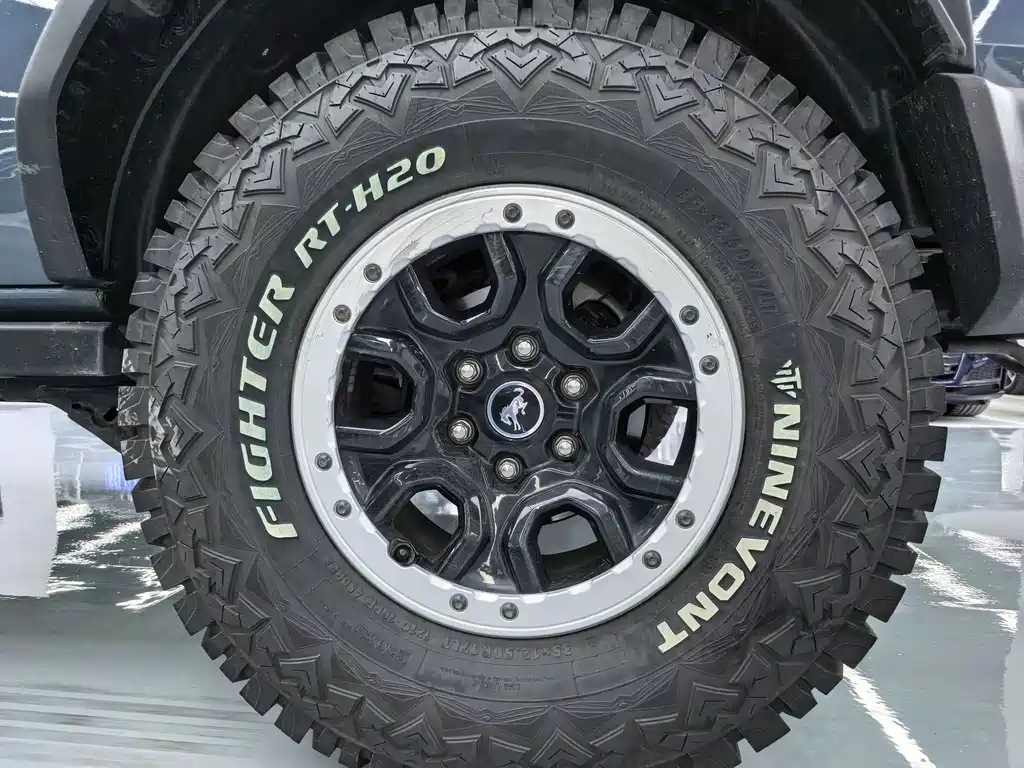 Ford Bronco 2024 — фото 11