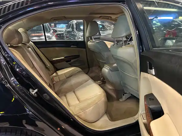 Honda Accord 2010