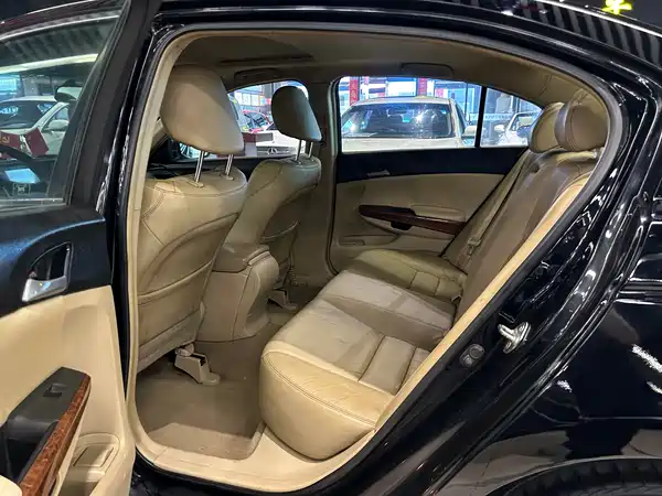 Honda Accord 2010