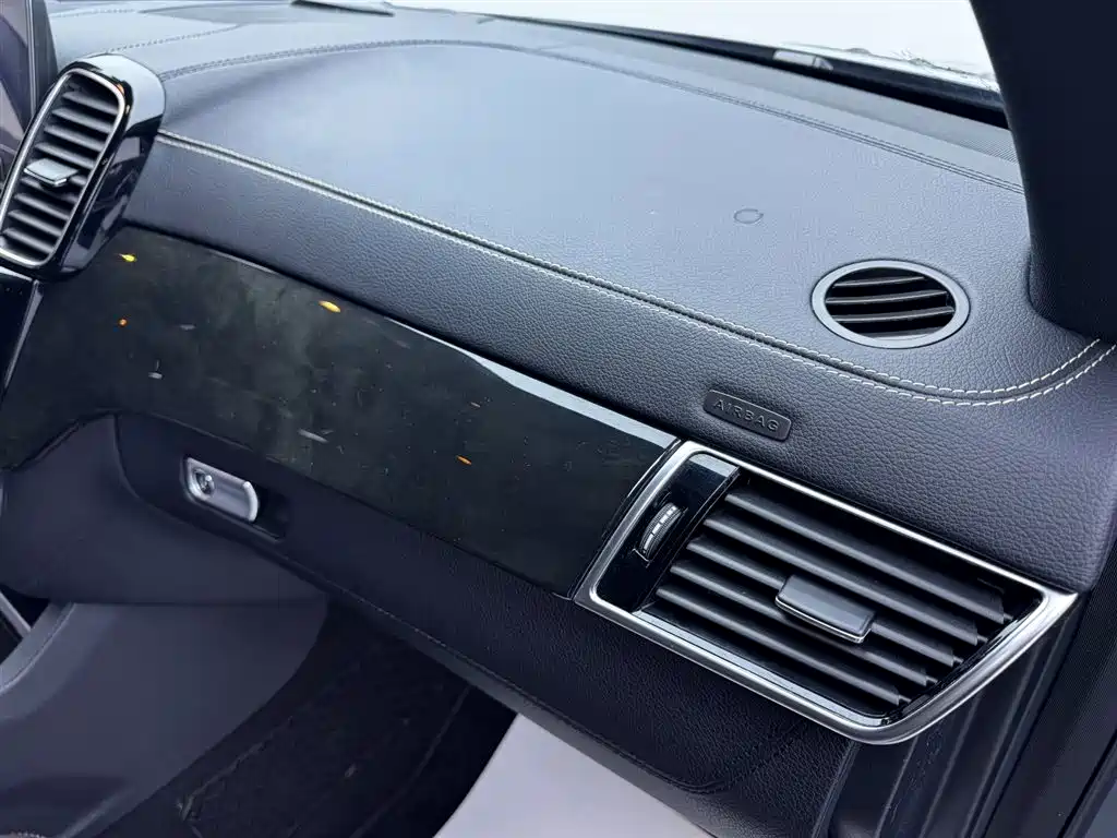 Mercedes-Benz GLS AMG 2016 — фото 18