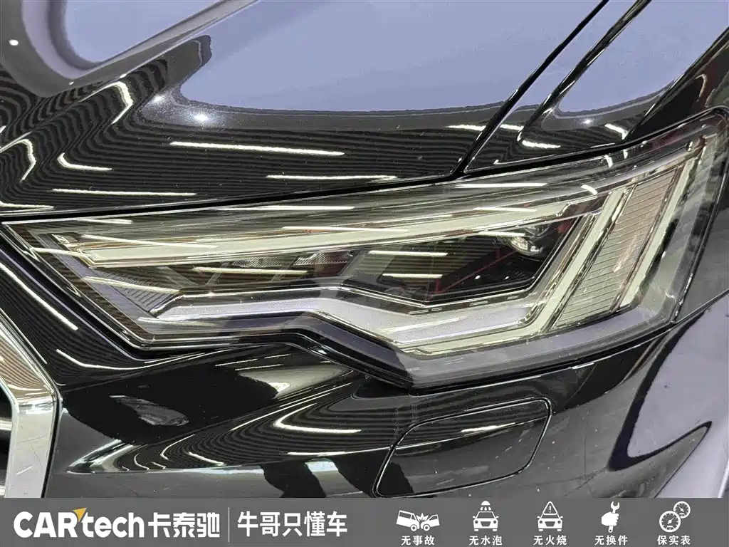 Audi A6L New Energy 2021 — фото 11