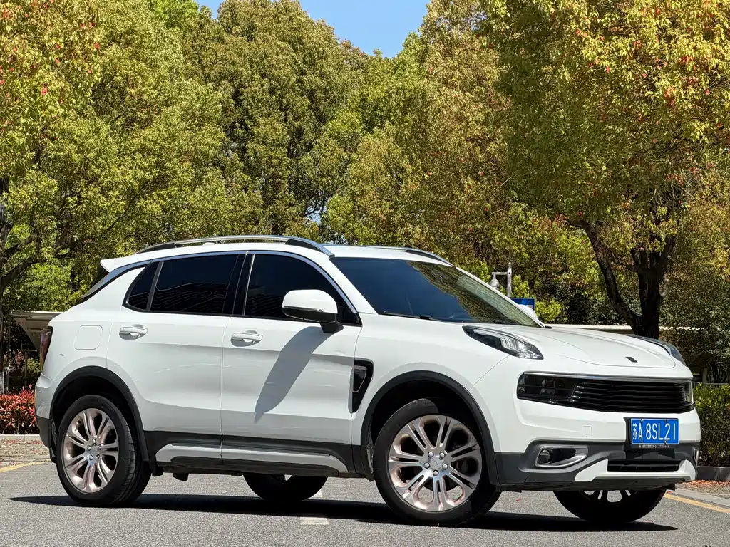 Lynk & Co 01 2018