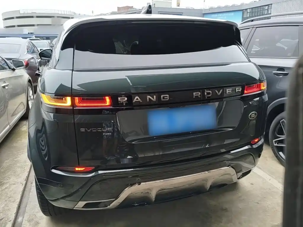 Land Rover Evoque 2024 — фото 6