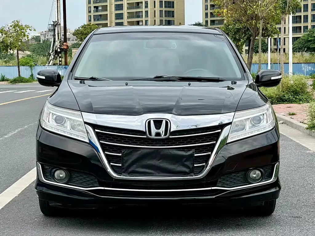 Honda Crider 2016