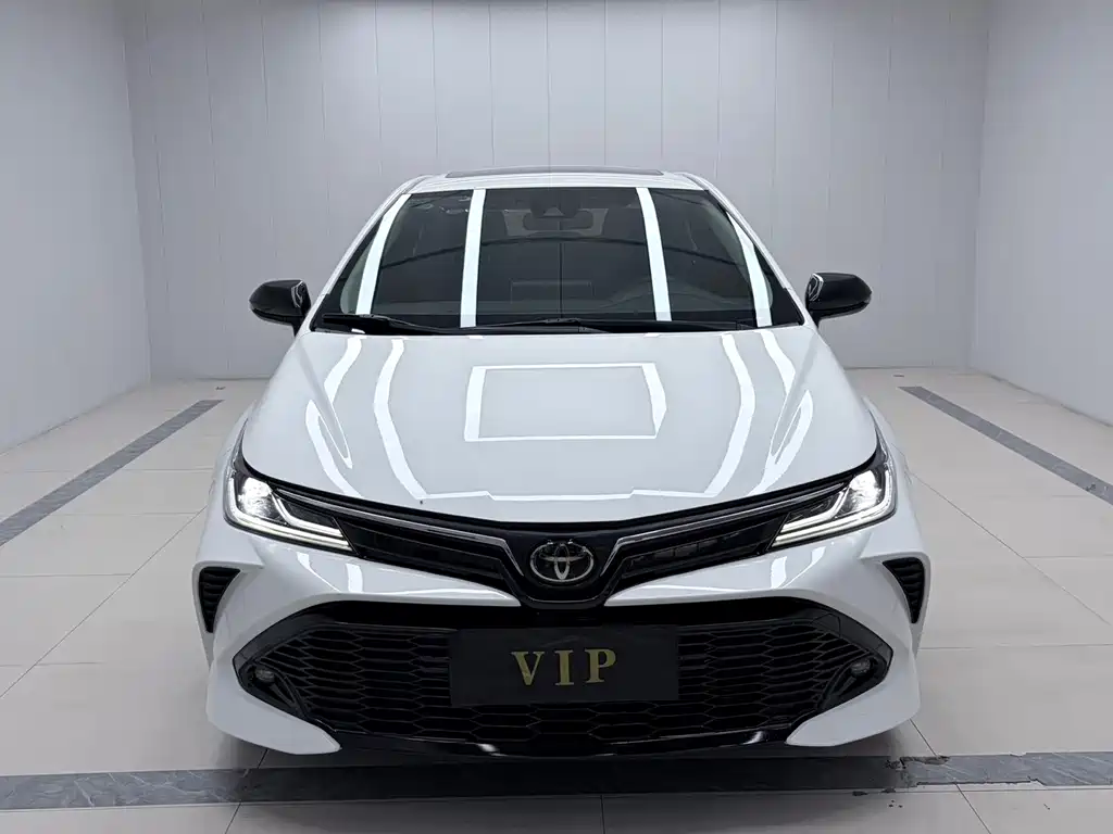 Toyota Corolla 2022 — фото 2