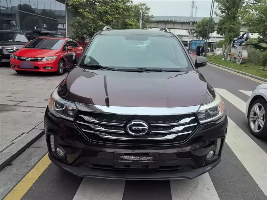 GAC Motor Trumpchi GS4 2015 — фото 3