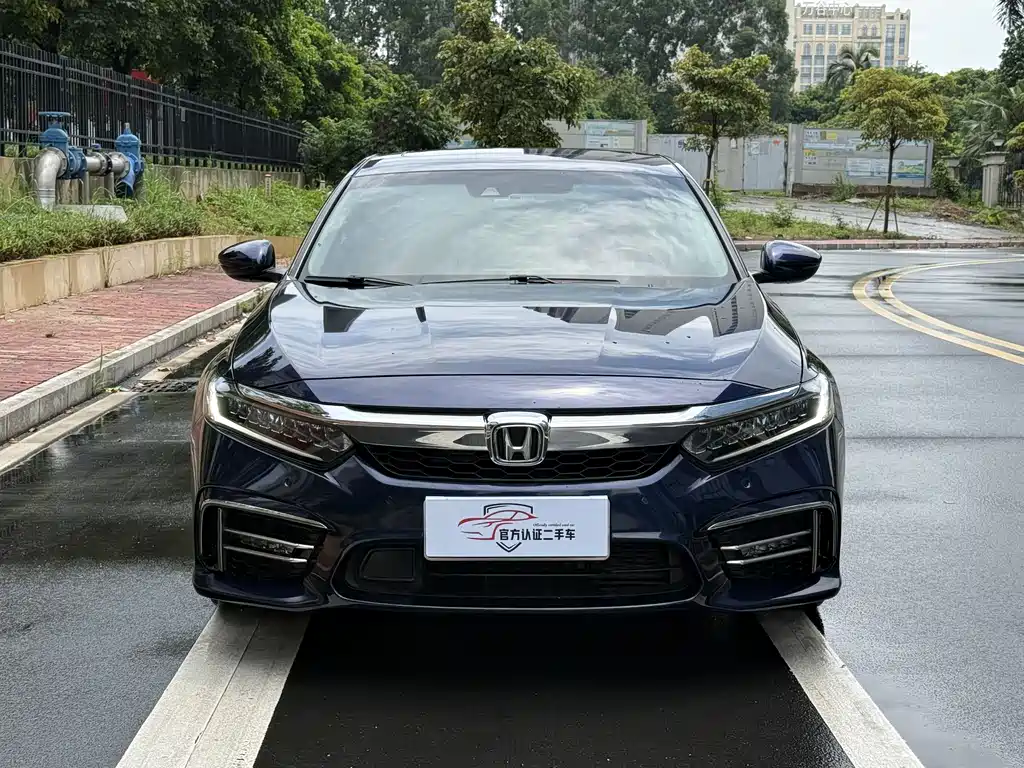 Honda Inspire 2020 — фото 1
