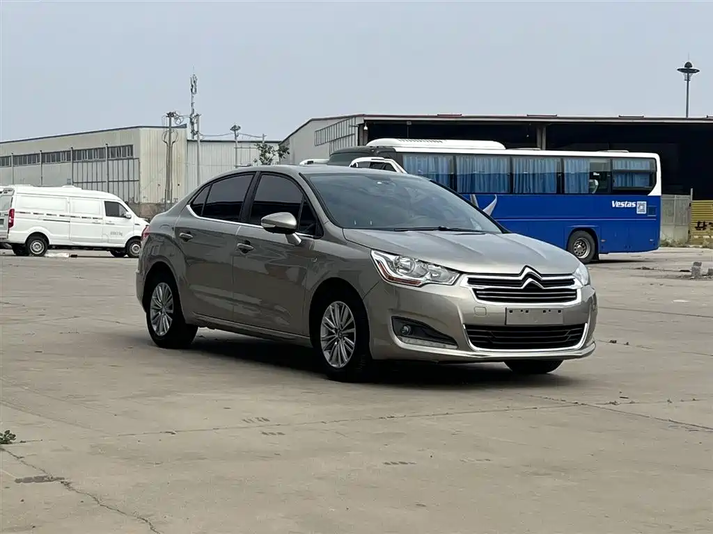Citroen C4L 2015 — фото 3