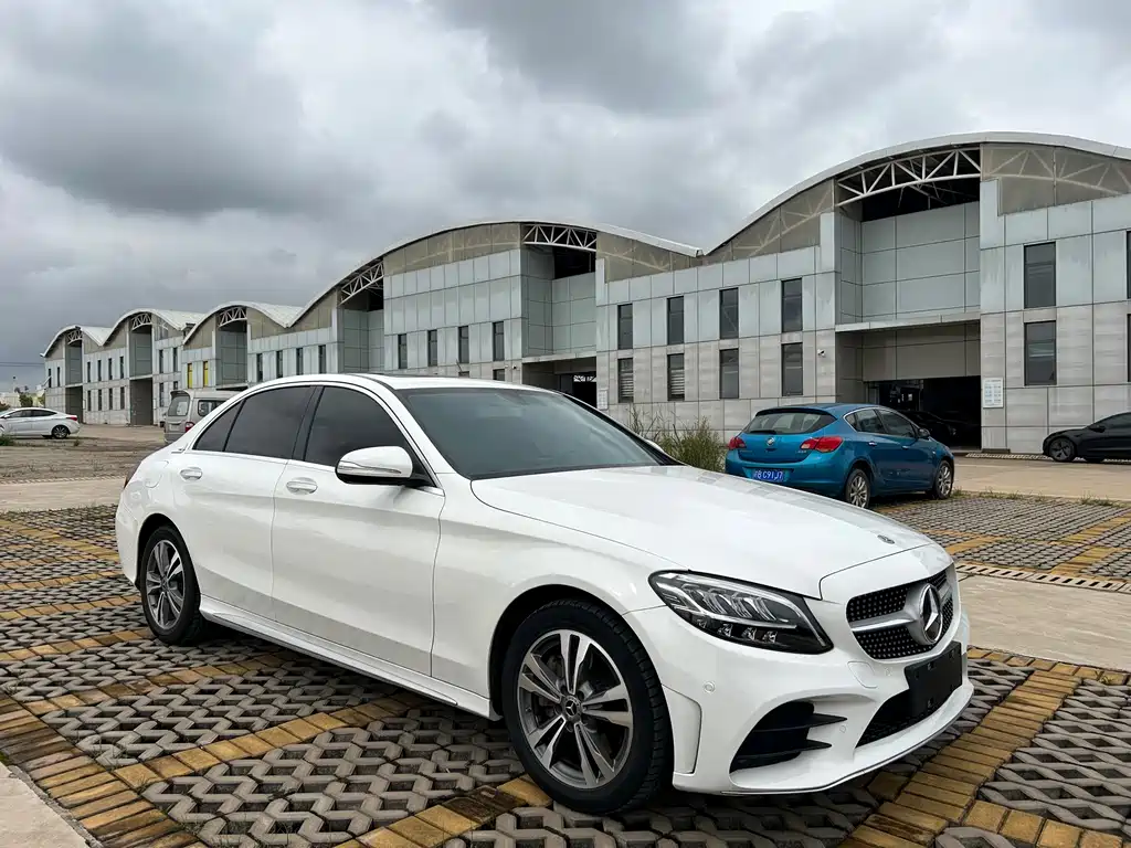 Mercedes-Benz C-Class 2020 — фото 3
