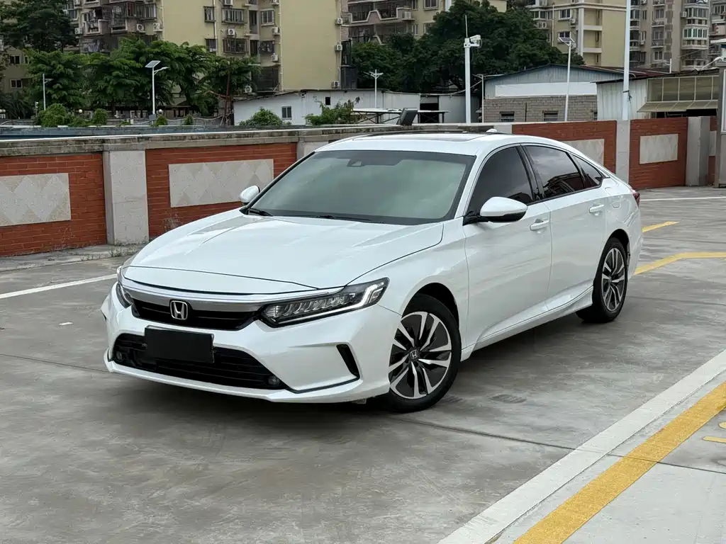 Honda Inspire 2022 — фото 1