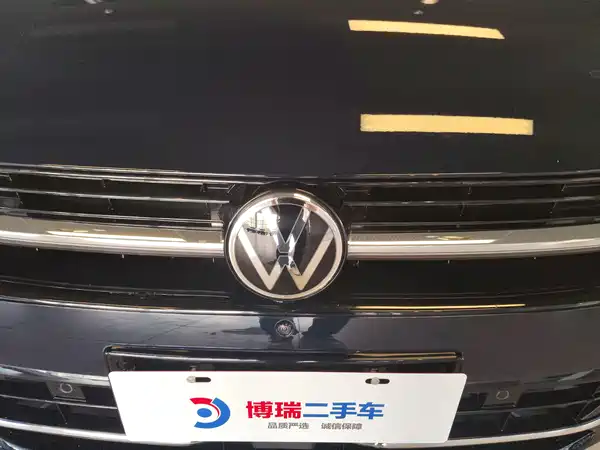 Volkswagen Magotan 2024