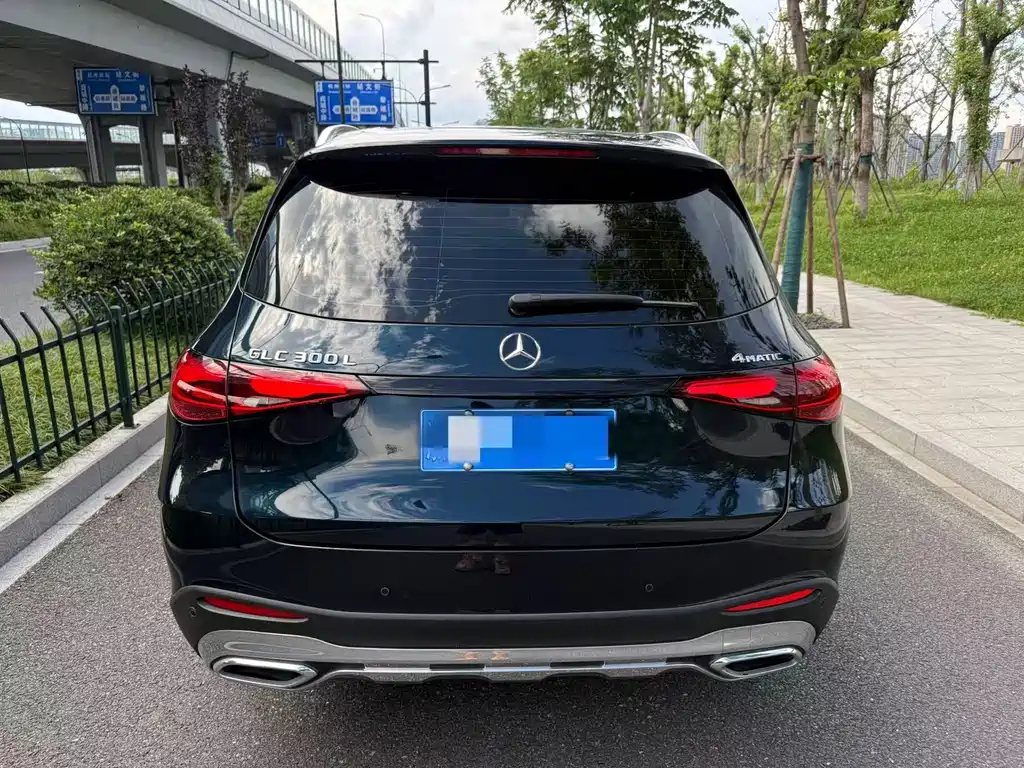 Mercedes-Benz GLC 2024