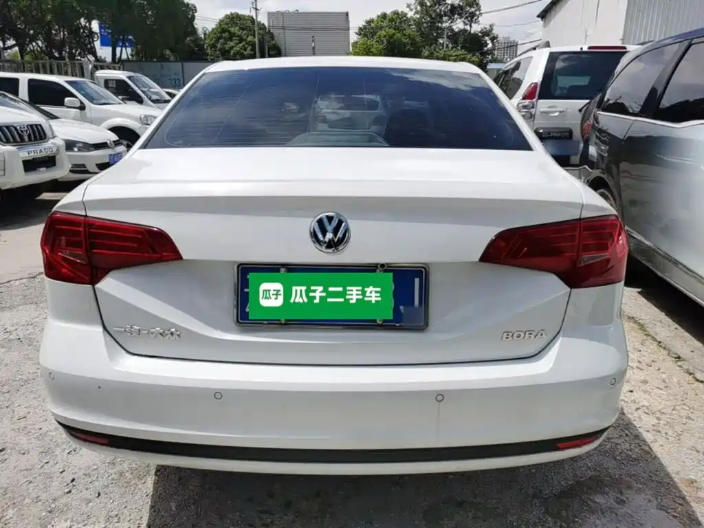 Volkswagen Bora 2021