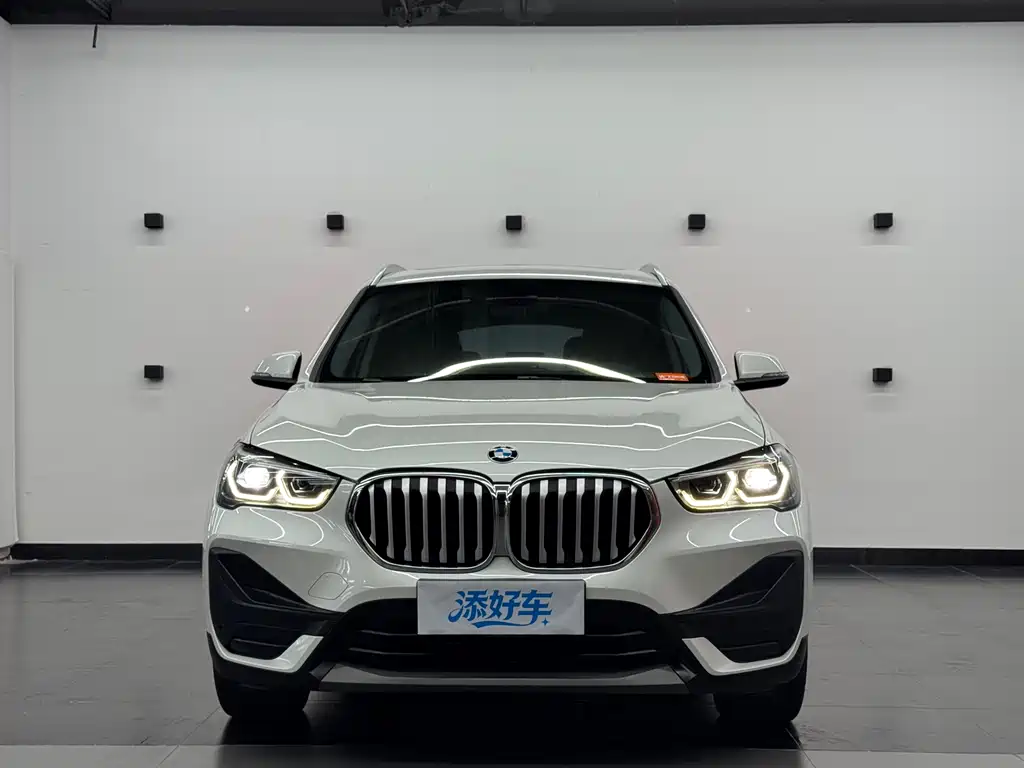 BMW X1 2022 — фото 2