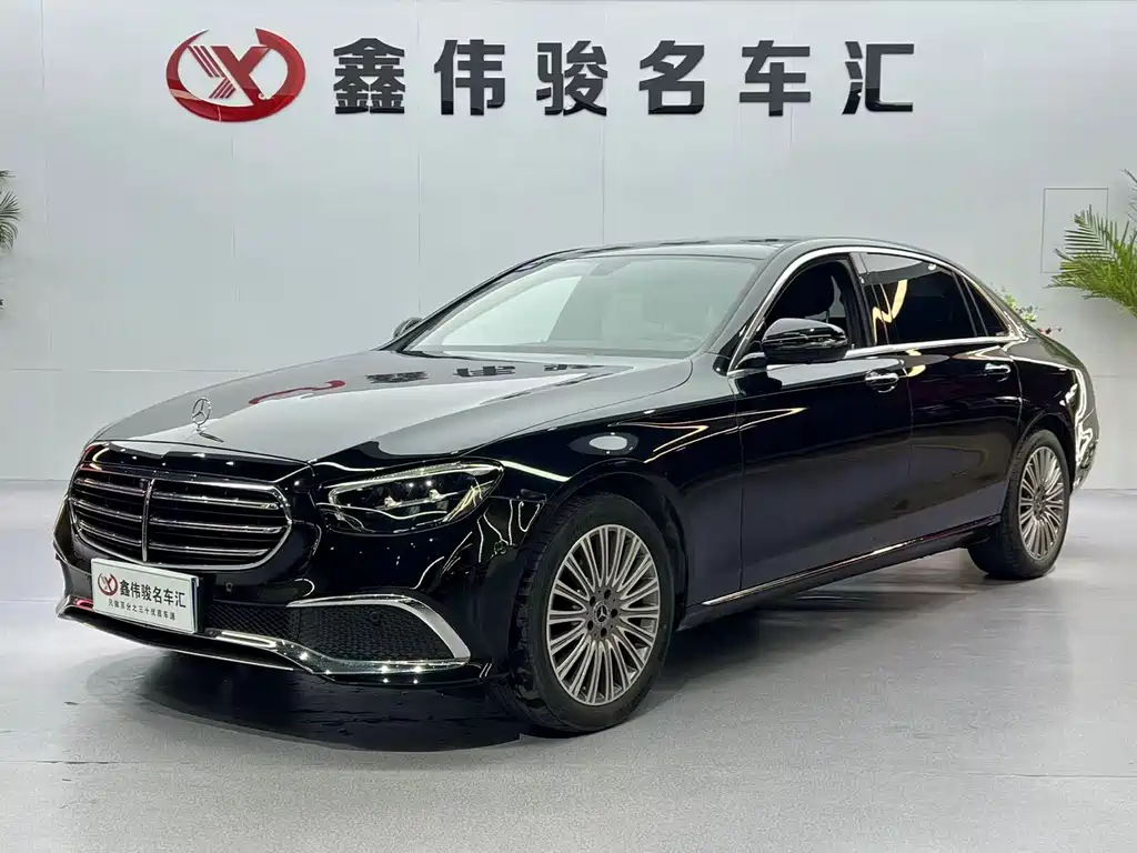 Mercedes-Benz E-Class 2023 — фото 2