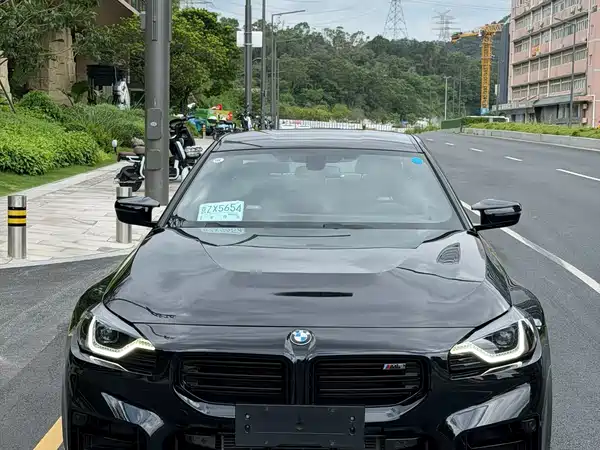 BMW M2 2025