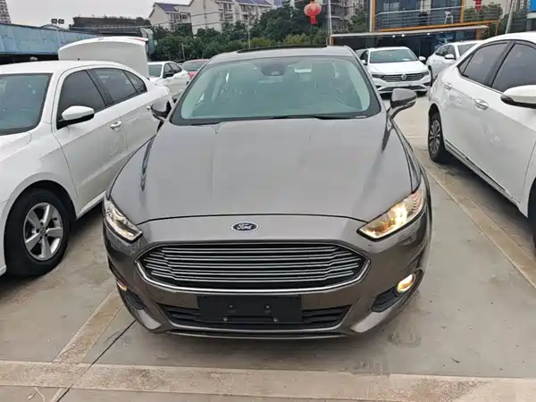 Ford Mondeo 2013