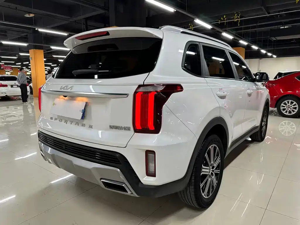 Kia Sportage 2021 — фото 14