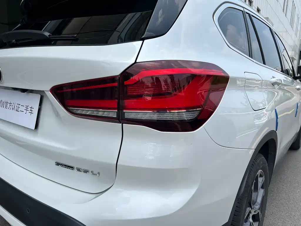 BMW X1 2022 — фото 17