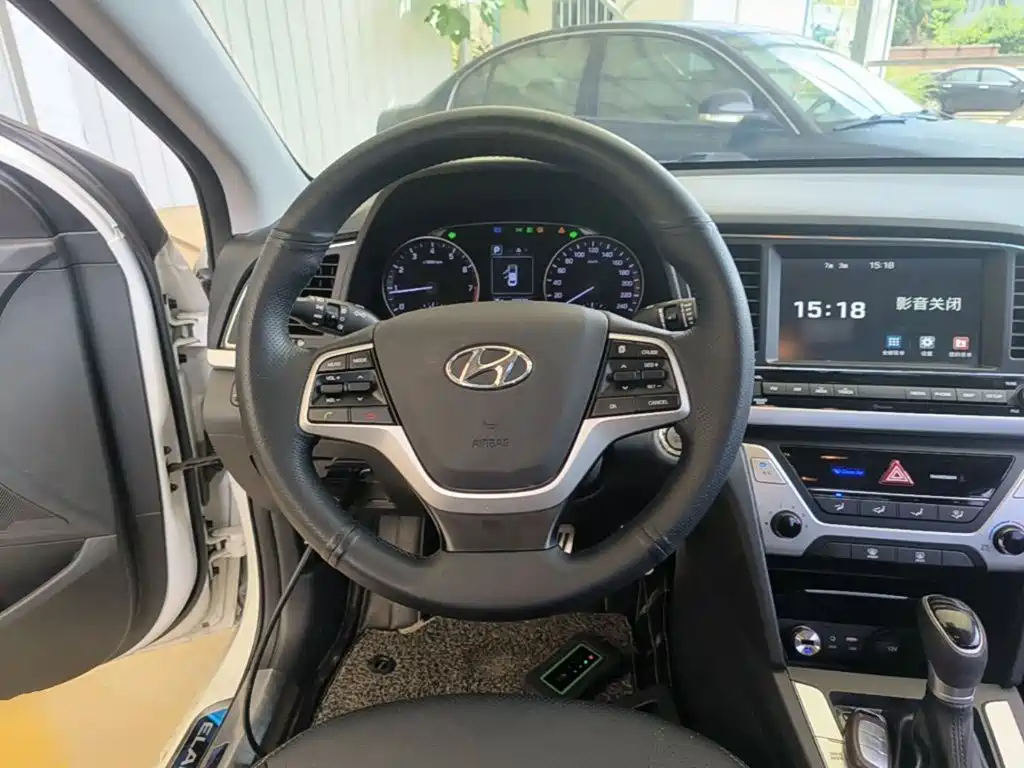 Hyundai Celesta 2016 — фото 11