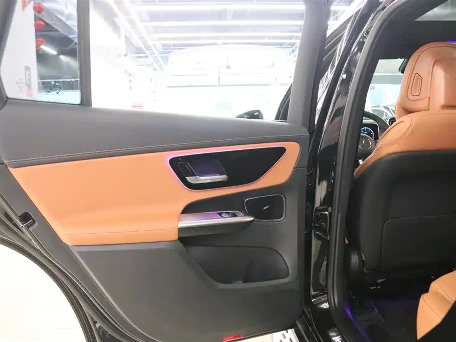 Mercedes-Benz GLC 2023 — фото 17