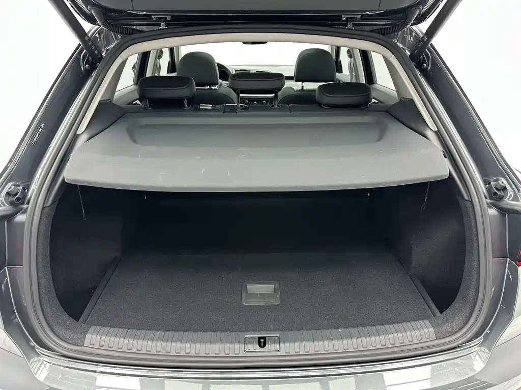 Audi Q3 2023 — фото 14