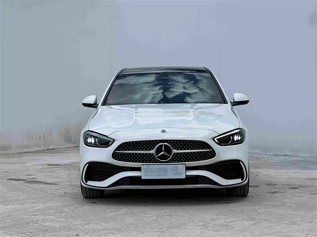 Mercedes-Benz C-Class 2023