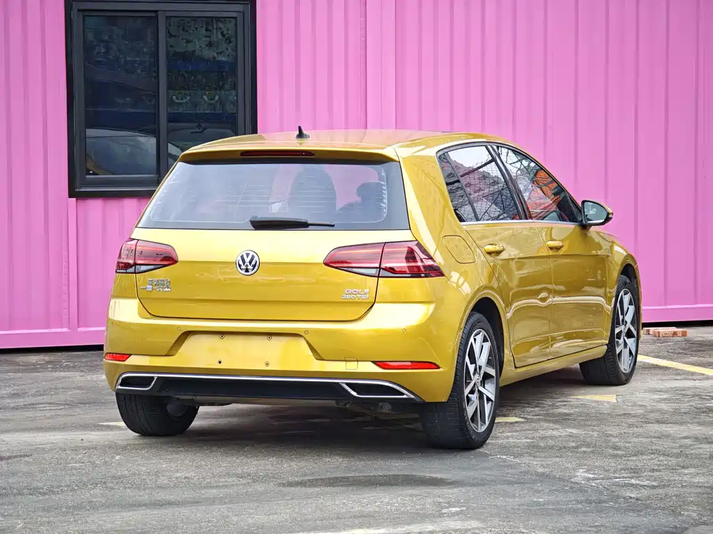Volkswagen Golf 2017 — фото 15