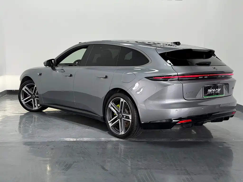 NIO ET5T 2025