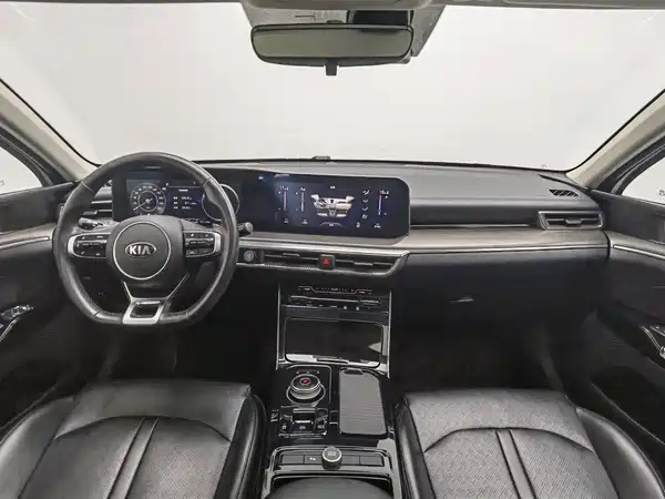 Kia K5 2021
