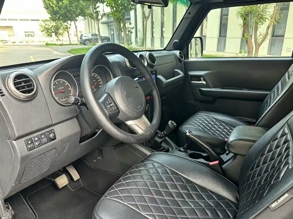 Beijing Off-Road BJ40 2015