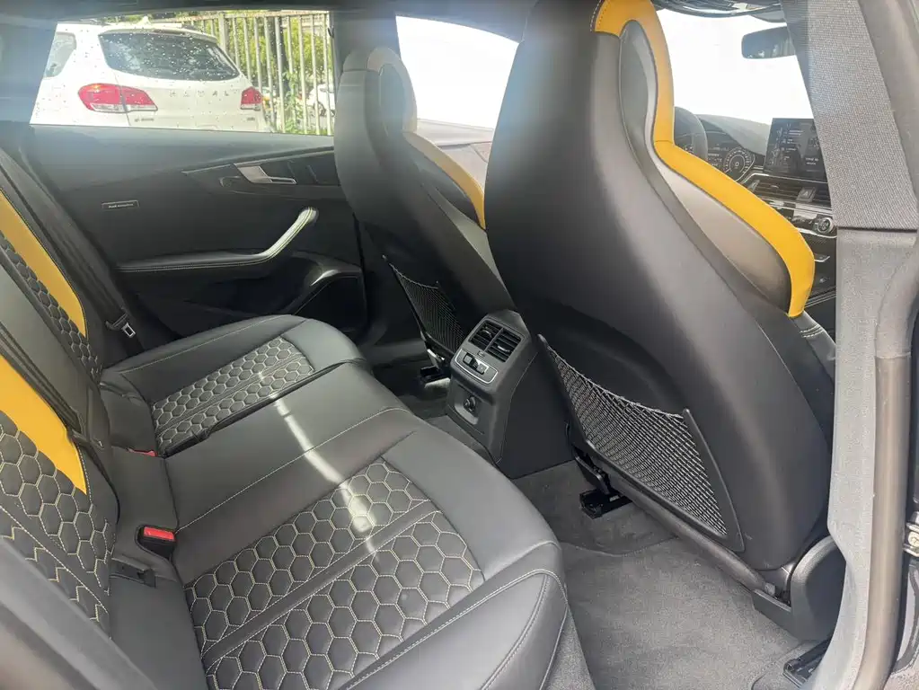 Audi RS 5 2025 — фото 23