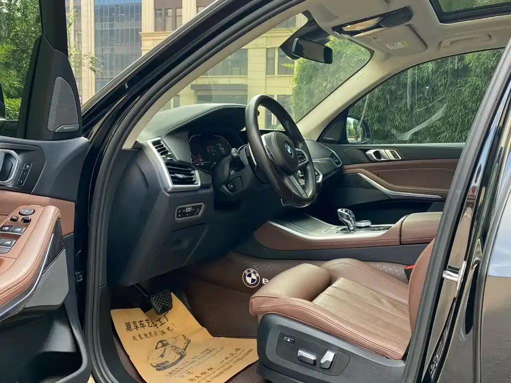BMW X5 2021