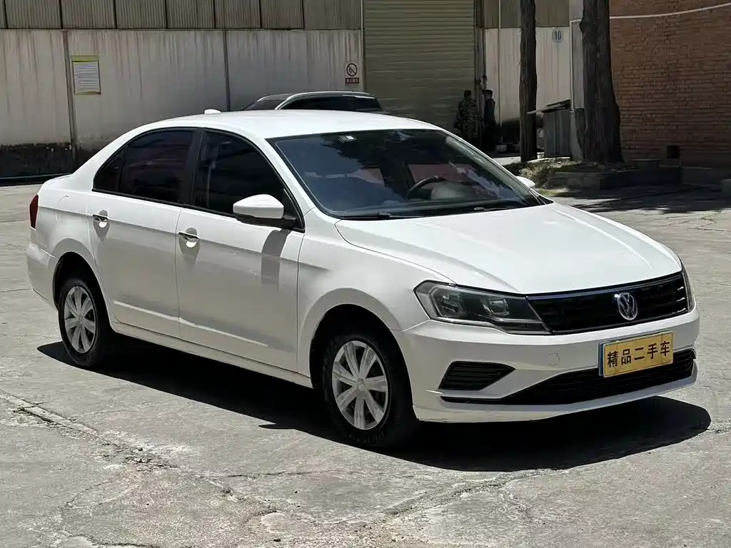 Volkswagen Jetta 2018 — фото 2
