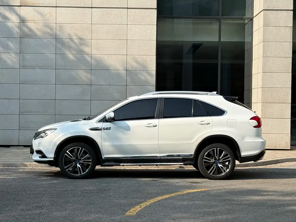 BYD Tang New Energy 2017